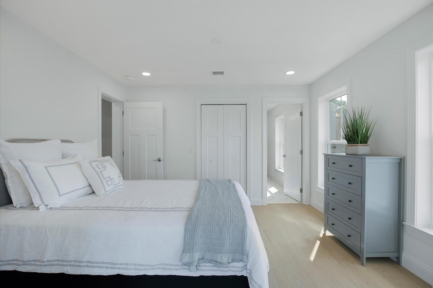 29 Parkers Neck Road South Yarmouth MA 02664