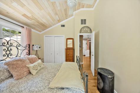 7 Cachalot Lane Falmouth MA 02540