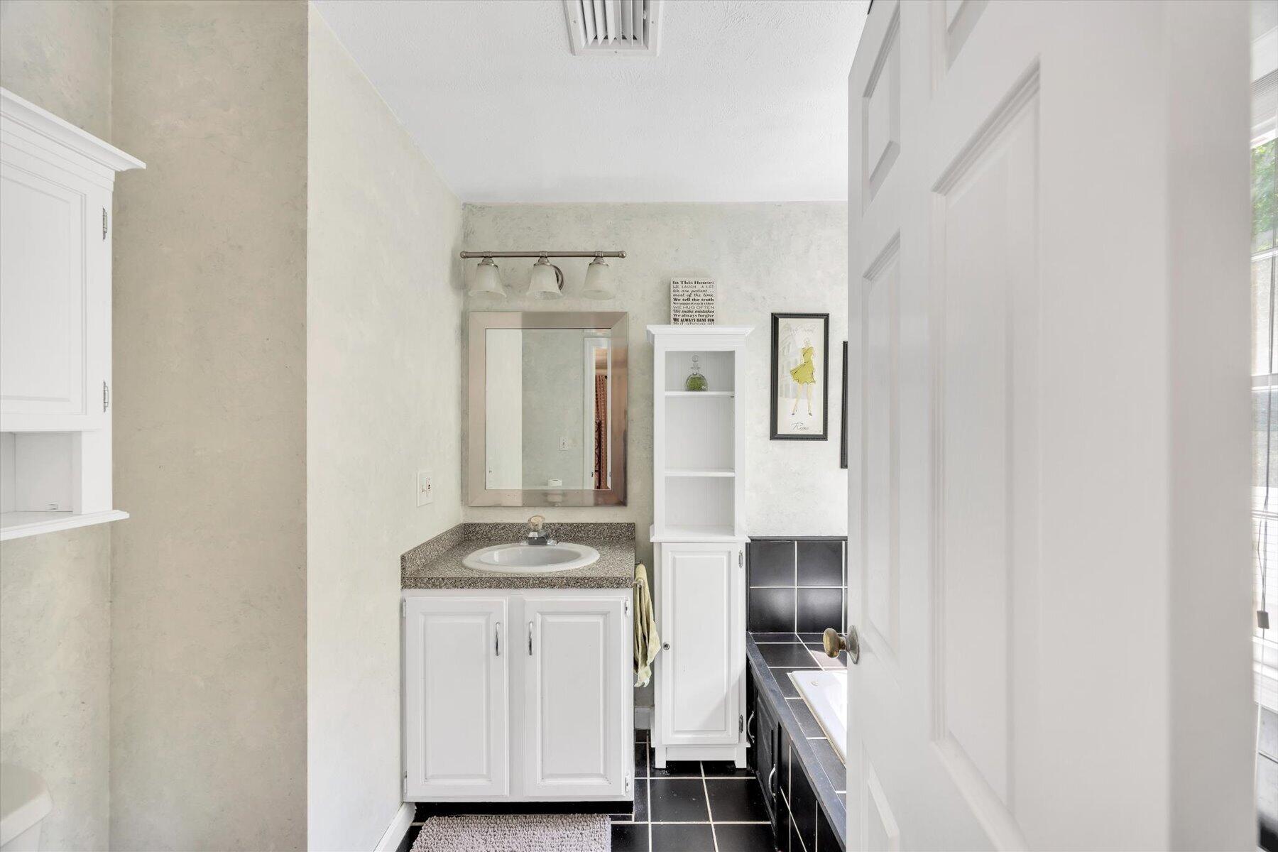 7 Cachalot Lane Falmouth MA 02540