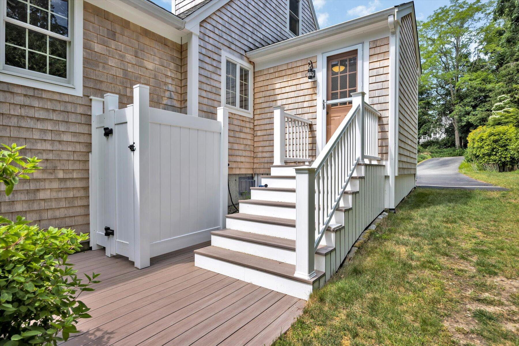 7 Cachalot Lane Falmouth MA 02540
