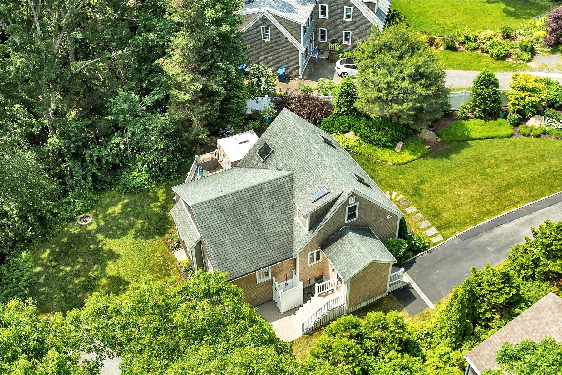 7 Cachalot Lane Falmouth MA 02540
