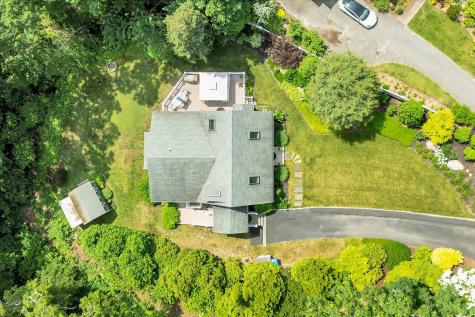 7 Cachalot Lane Falmouth MA 02540