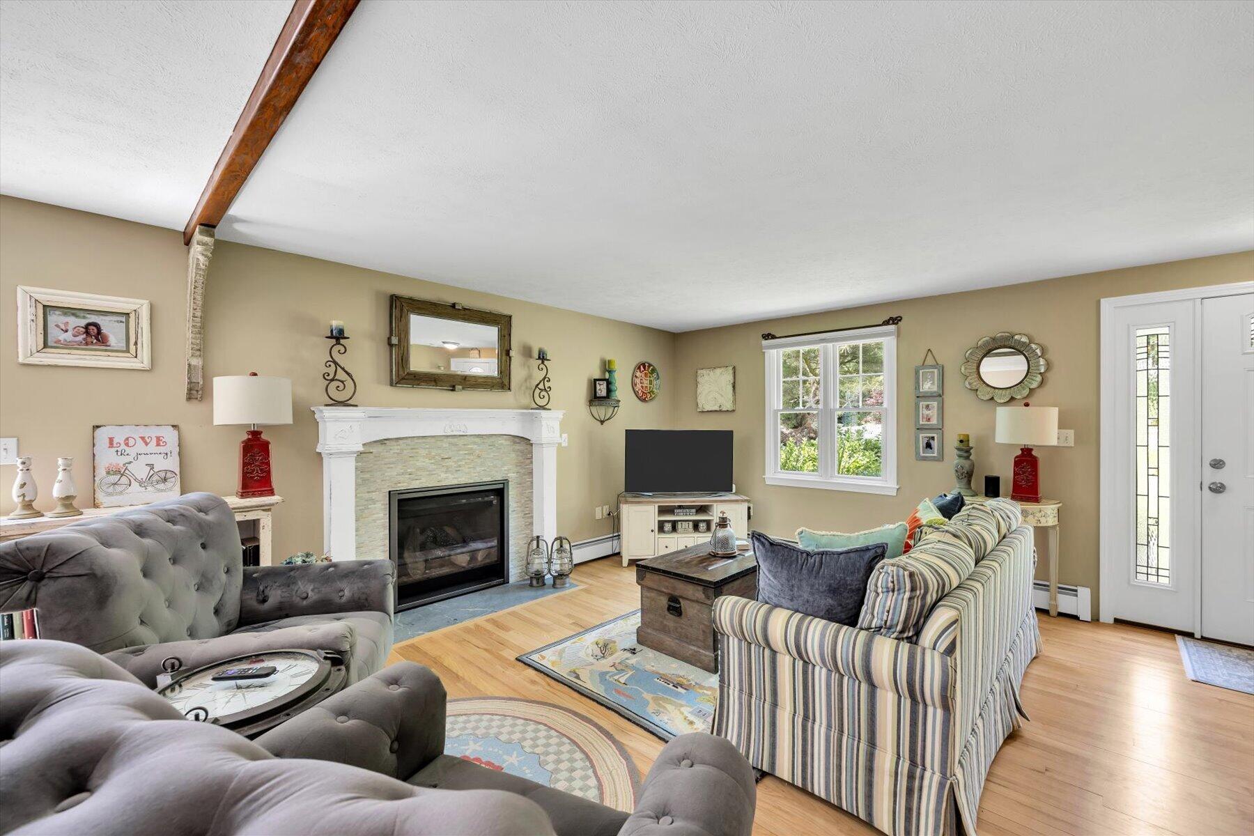 7 Cachalot Lane Falmouth MA 02540