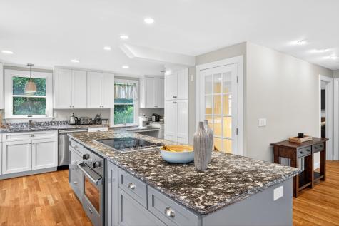 908 W Falmouth Highway Falmouth MA 02540