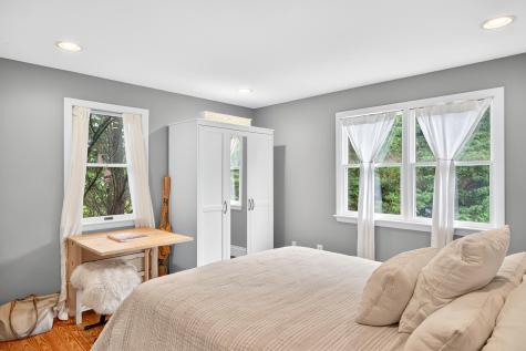 908 W Falmouth Highway Falmouth MA 02540