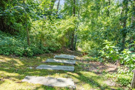 908 W Falmouth Highway Falmouth MA 02540