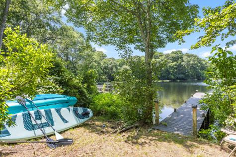 908 W Falmouth Highway Falmouth MA 02540