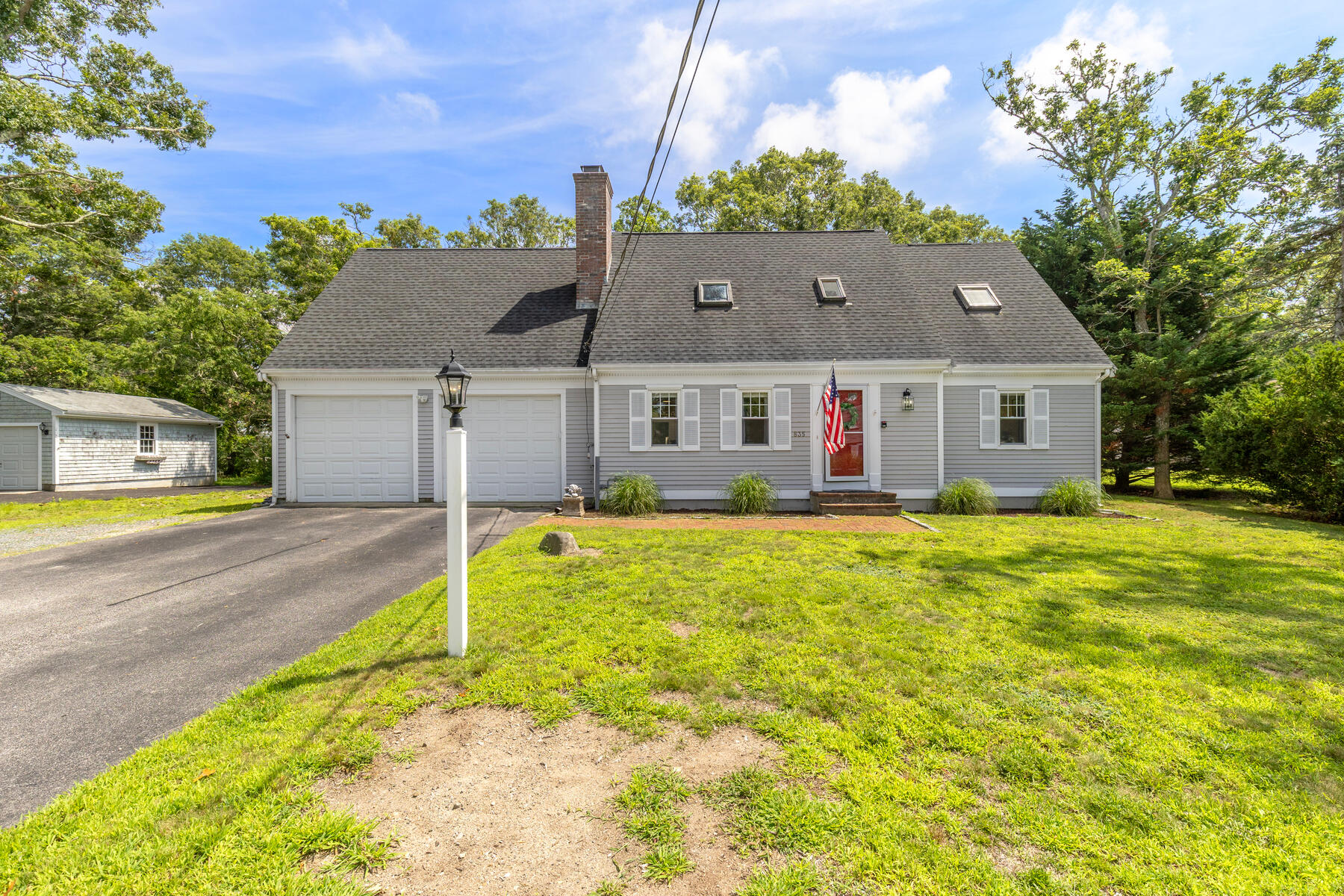 835 Old Barnstable Road Waquoit MA 02536