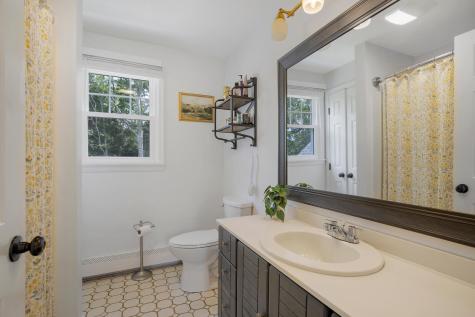 835 Old Barnstable Road Waquoit MA 02536