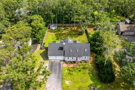 835 Old Barnstable Road Waquoit MA 02536