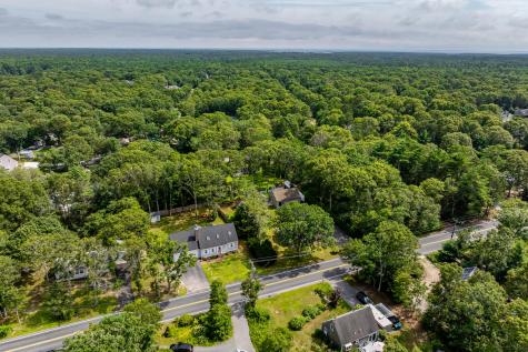 835 Old Barnstable Road Waquoit MA 02536