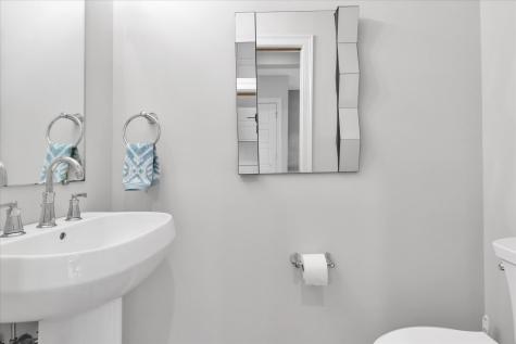 20 Saltwater Circle Mashpee MA 02649