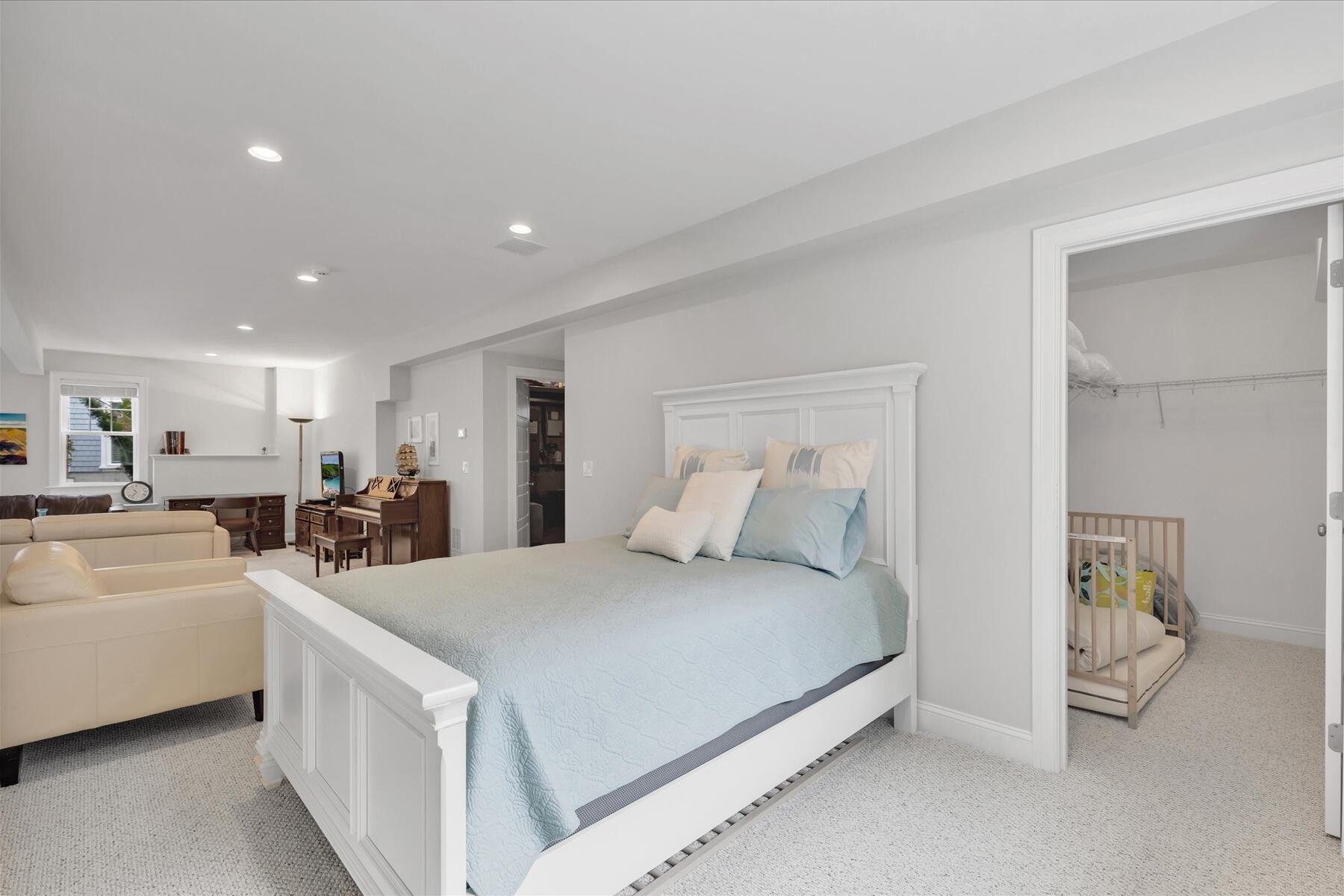 20 Saltwater Circle Mashpee MA 02649