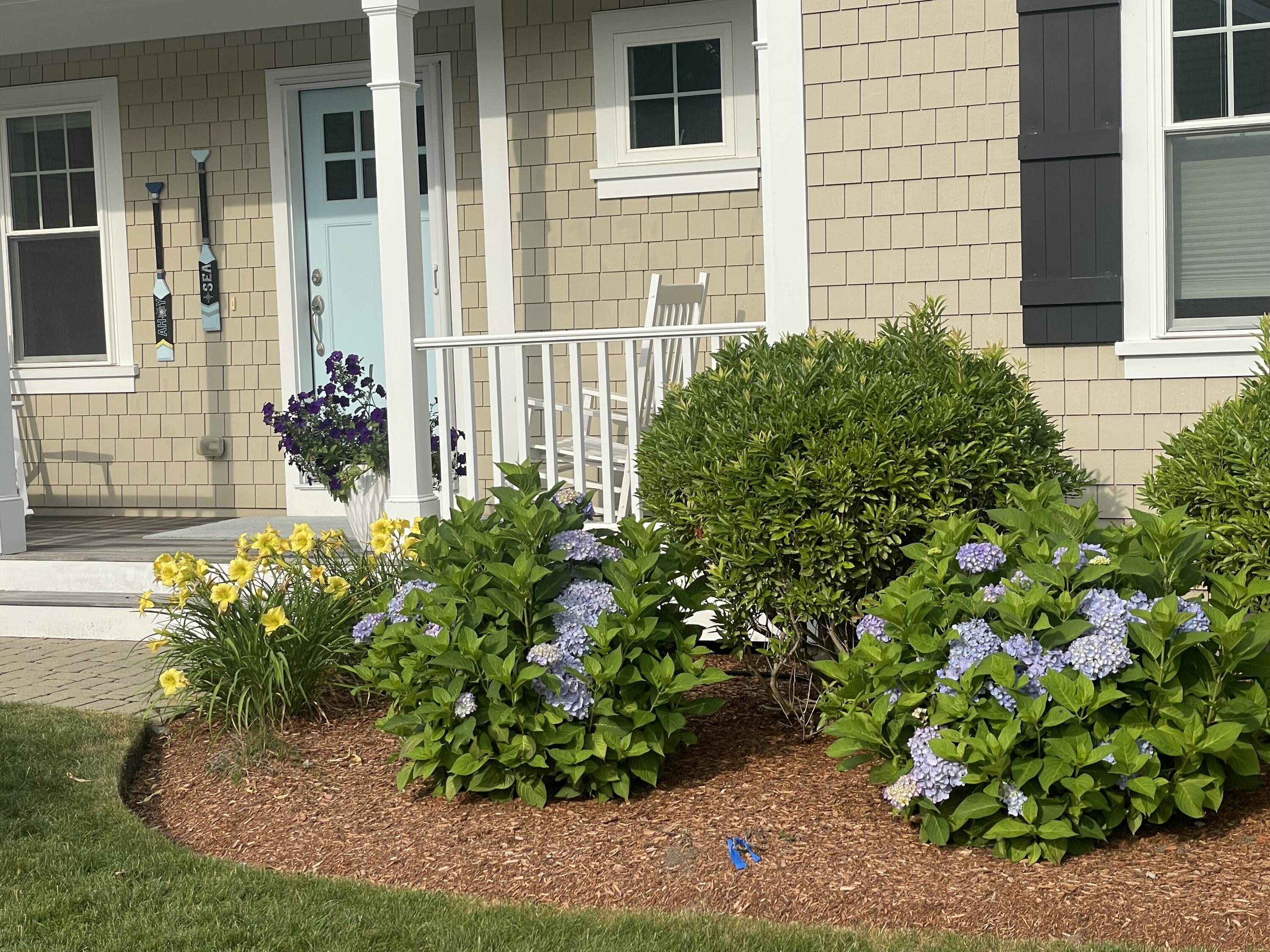 20 Saltwater Circle Mashpee MA 02649