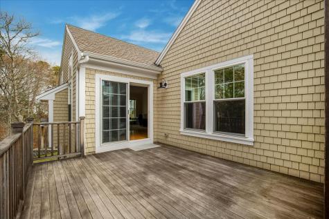 20 Saltwater Circle Mashpee MA 02649