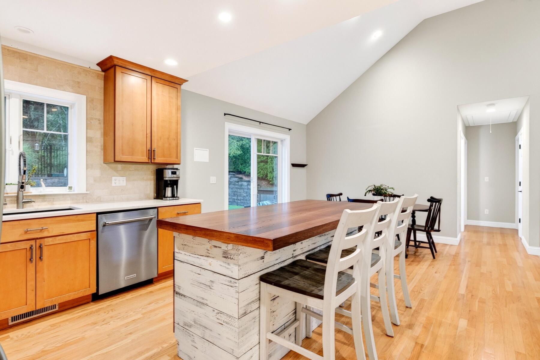 276 Pheasant Hill Circle Cotuit MA 02635