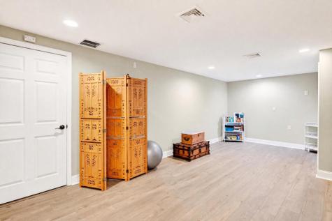 276 Pheasant Hill Circle Cotuit MA 02635