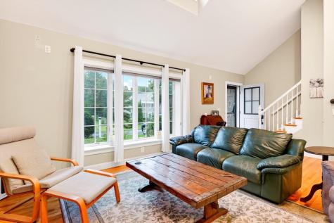 276 Pheasant Hill Circle Cotuit MA 02635