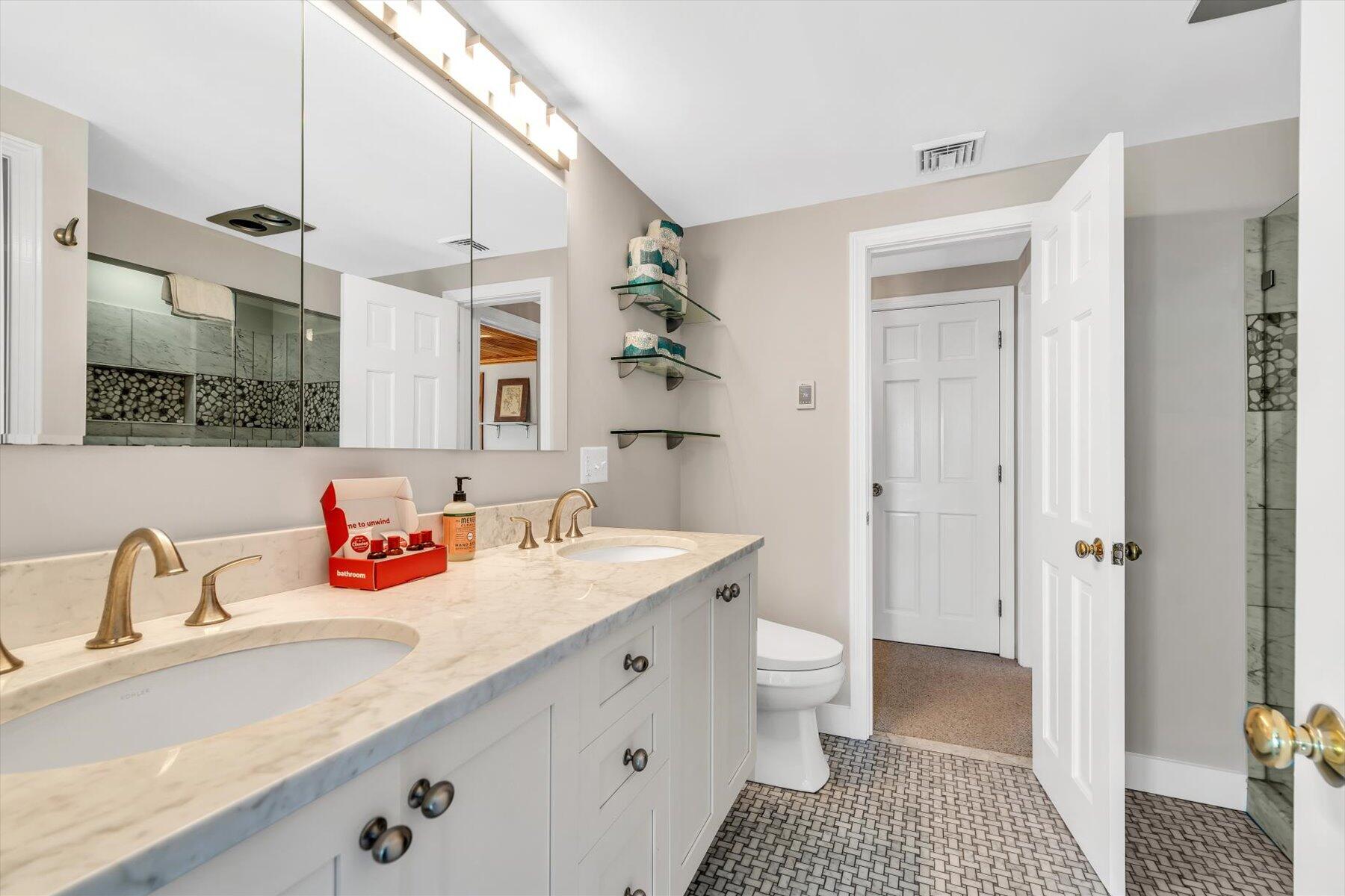 90 Ring Road Wellfleet MA 02667
