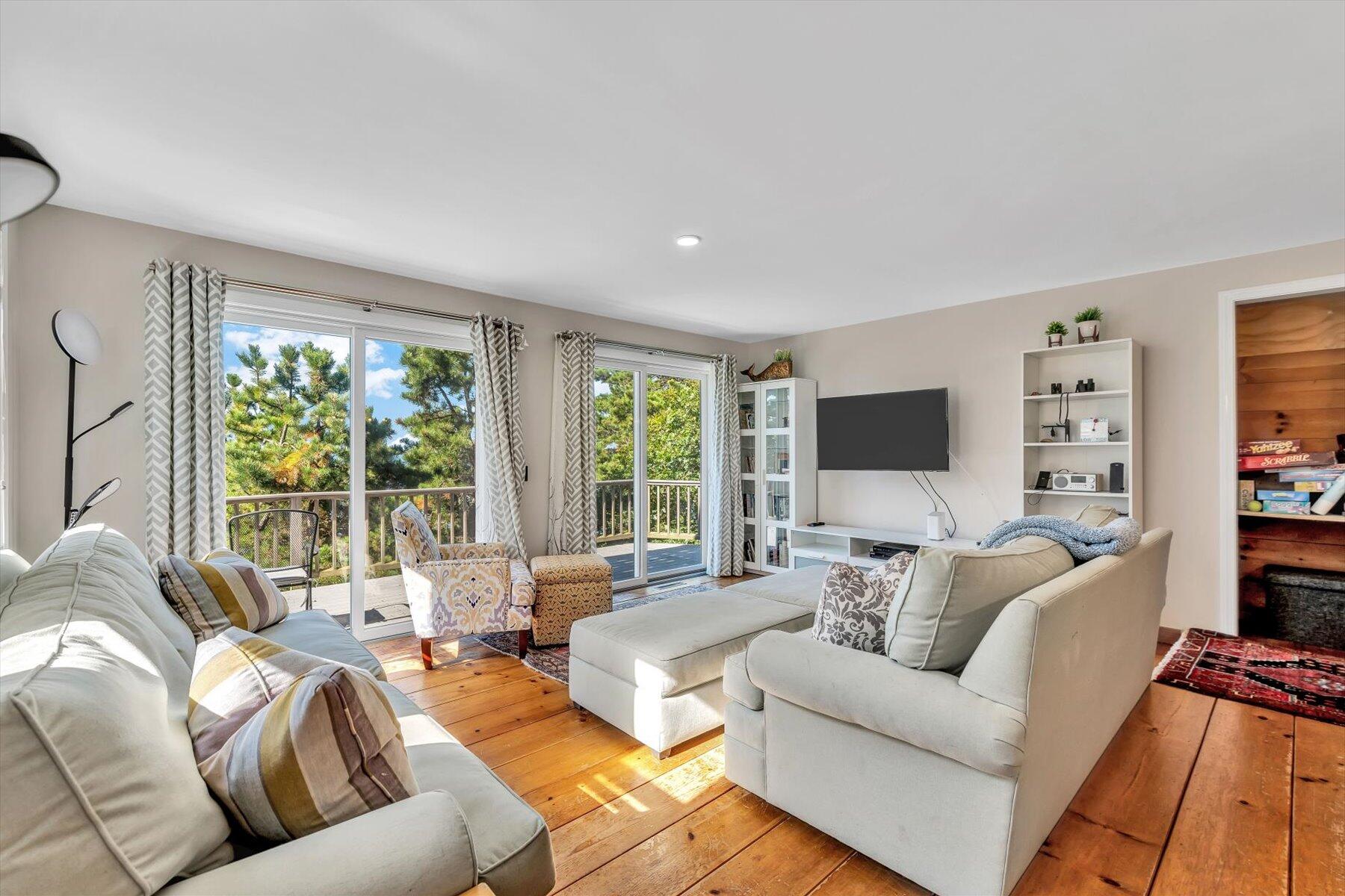 90 Ring Road Wellfleet MA 02667