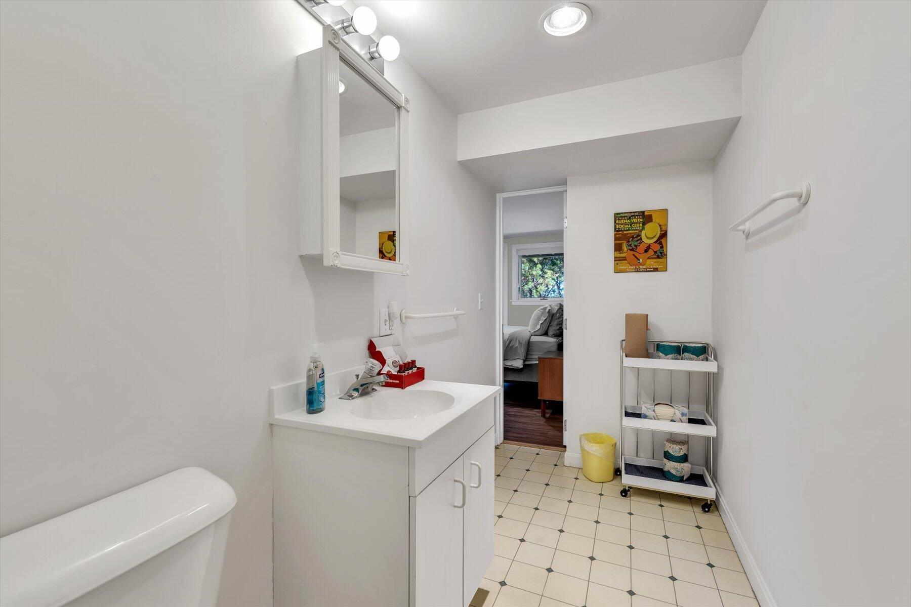 90 Ring Road Wellfleet MA 02667