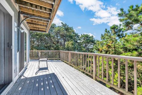 90 Ring Road Wellfleet MA 02667