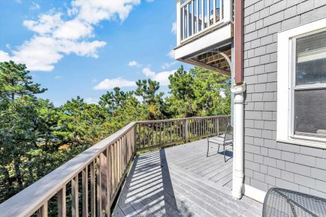 90 Ring Road Wellfleet MA 02667