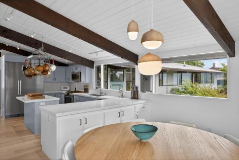 78 Gardiner Road Woods Hole MA 02543