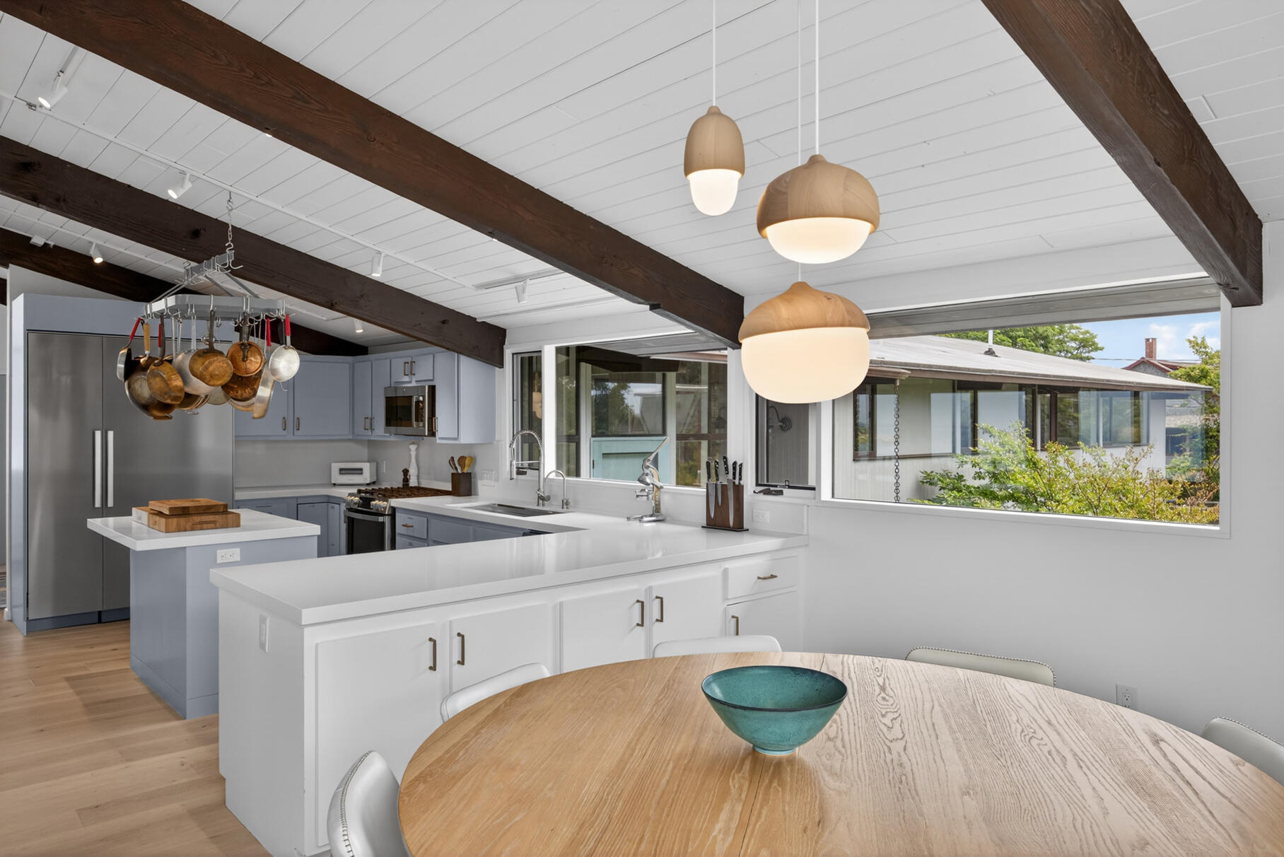 78 Gardiner Road Woods Hole MA 02543