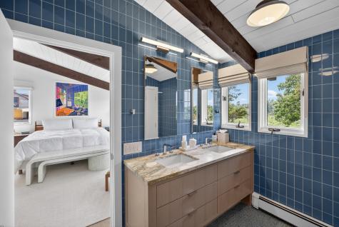 78 Gardiner Road Woods Hole MA 02543