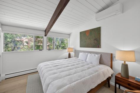 78 Gardiner Road Woods Hole MA 02543