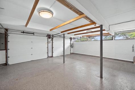 78 Gardiner Road Woods Hole MA 02543