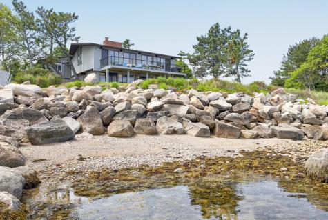 78 Gardiner Road Woods Hole MA 02543