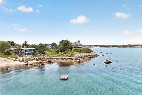 78 Gardiner Road Woods Hole MA 02543