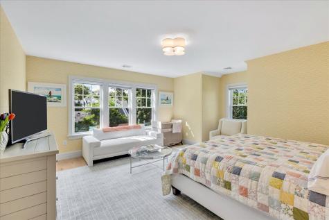 9 Rock Hill Road Sandwich MA 02563