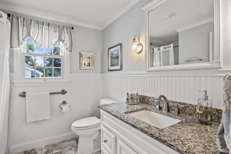 7 Hofe Road Orleans MA 02653