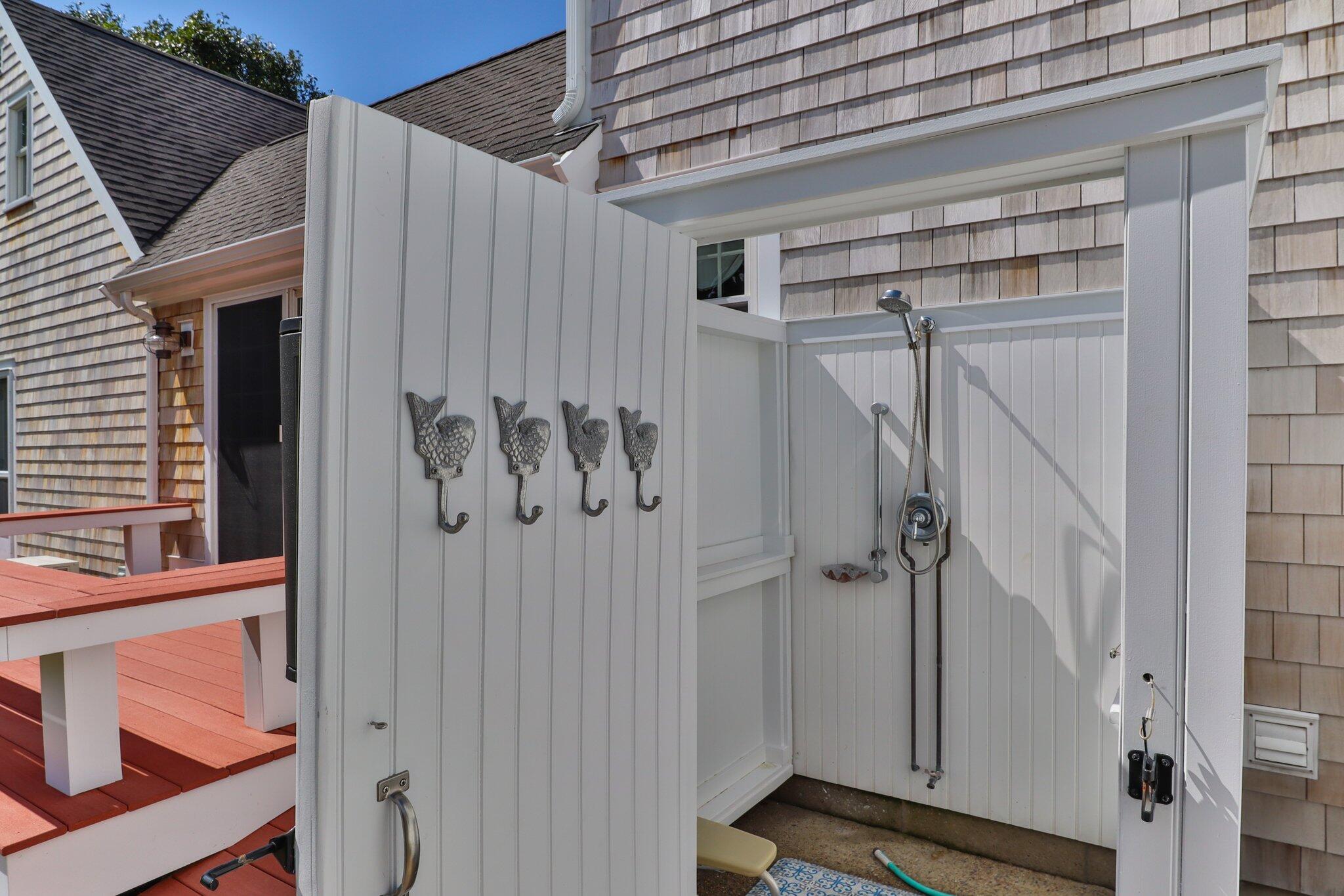 7 Hofe Road Orleans MA 02653