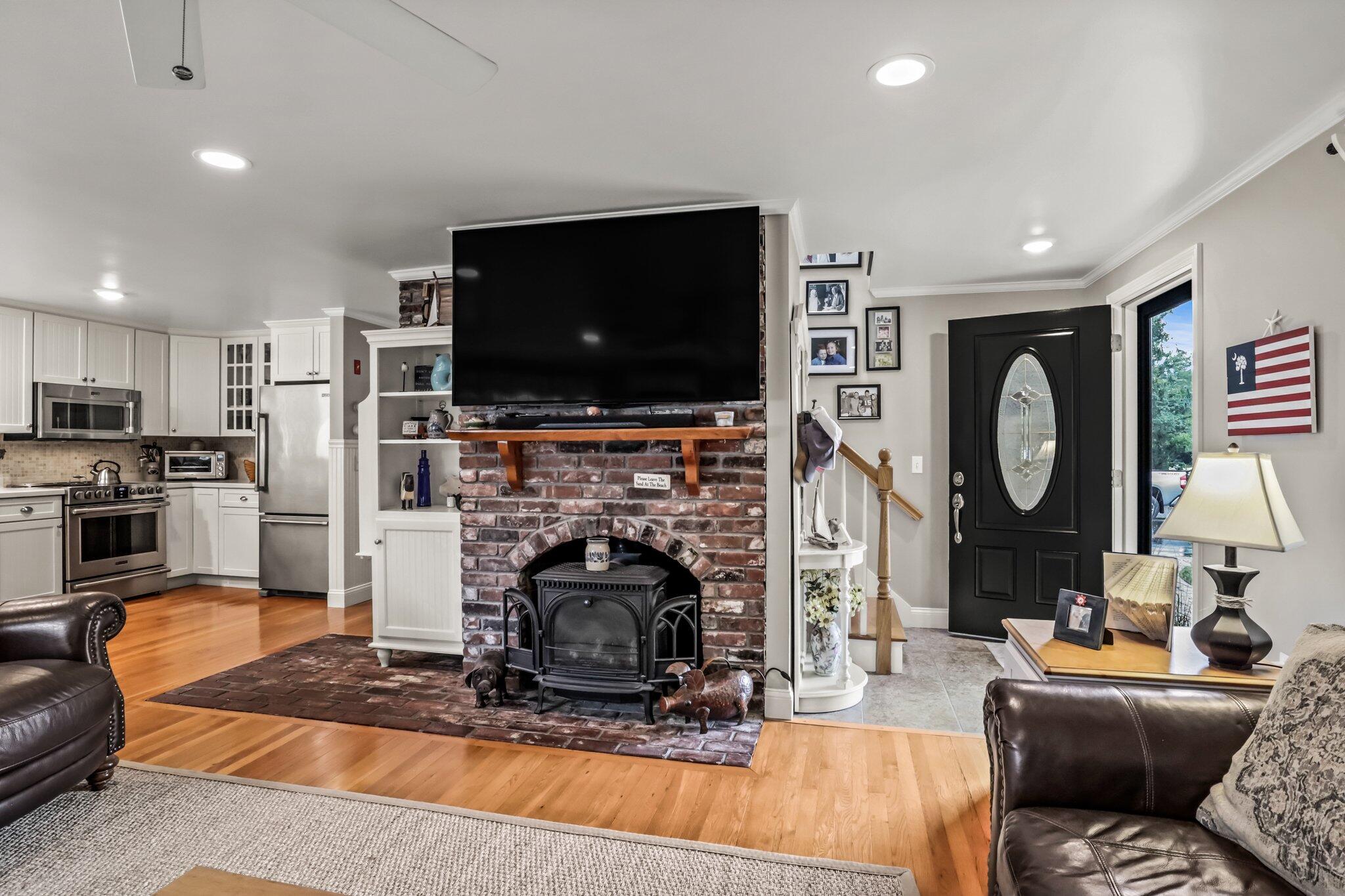 7 Hofe Road Orleans MA 02653