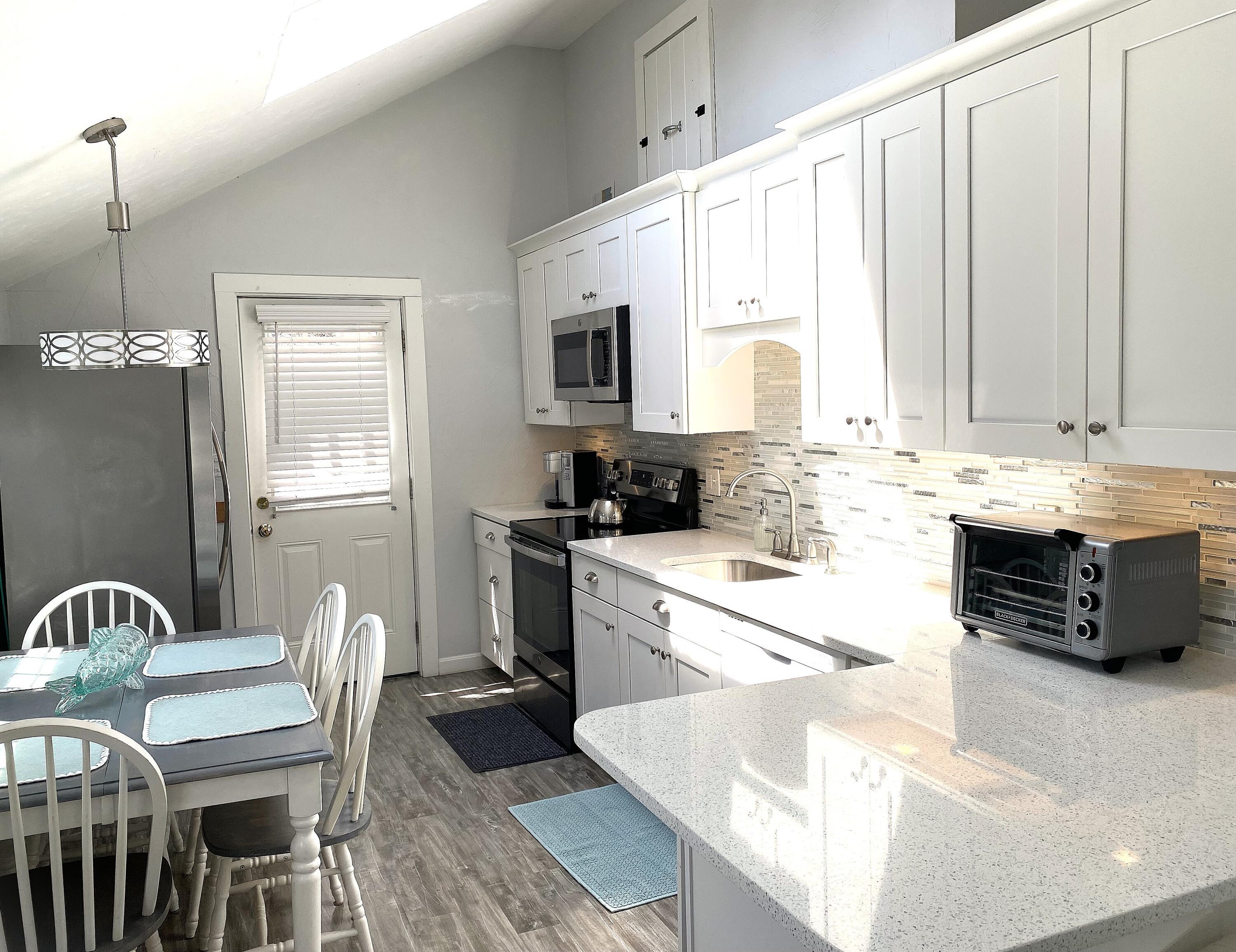 10 Wharf Avenue Mashpee MA 02649