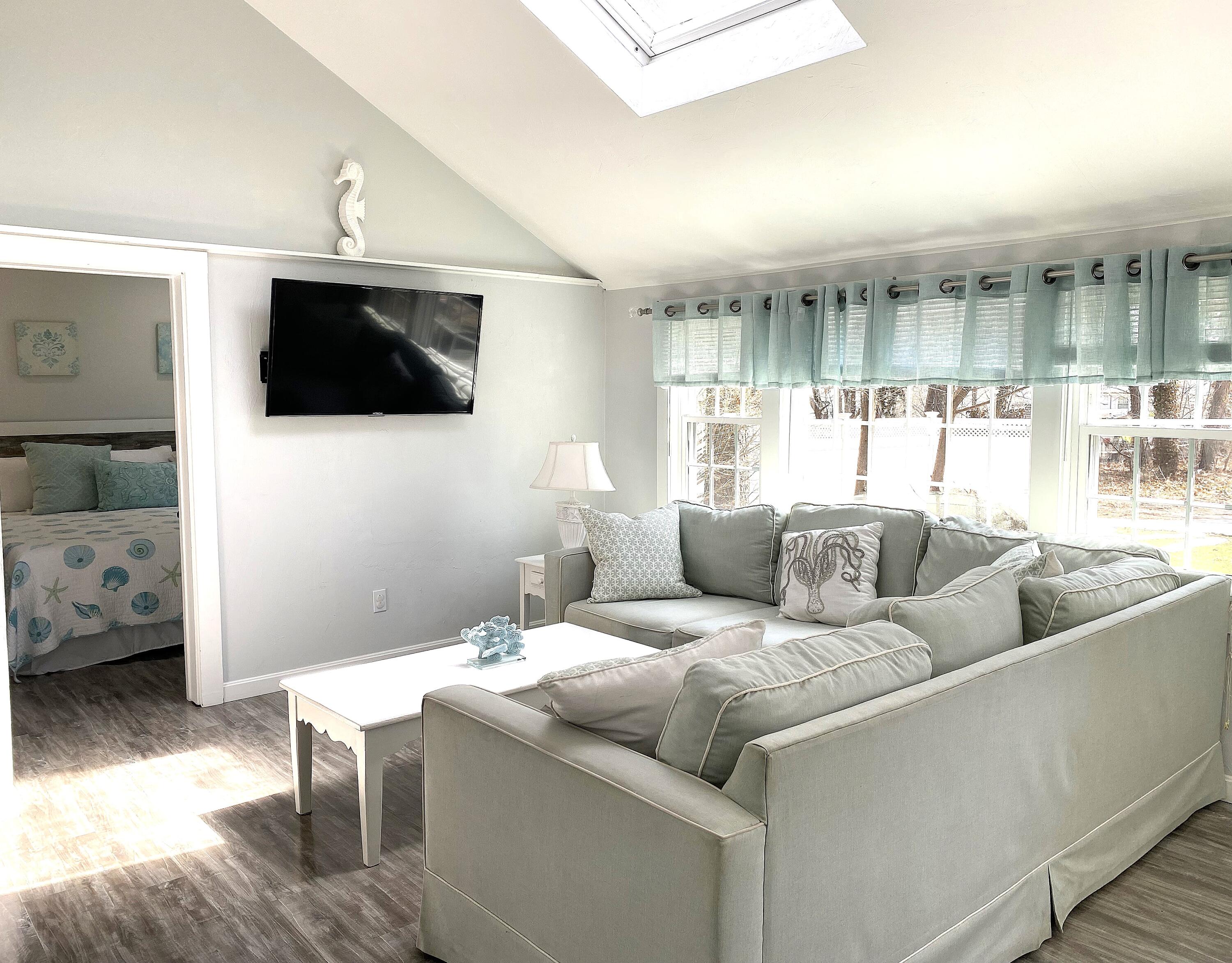 10 Wharf Avenue Mashpee MA 02649