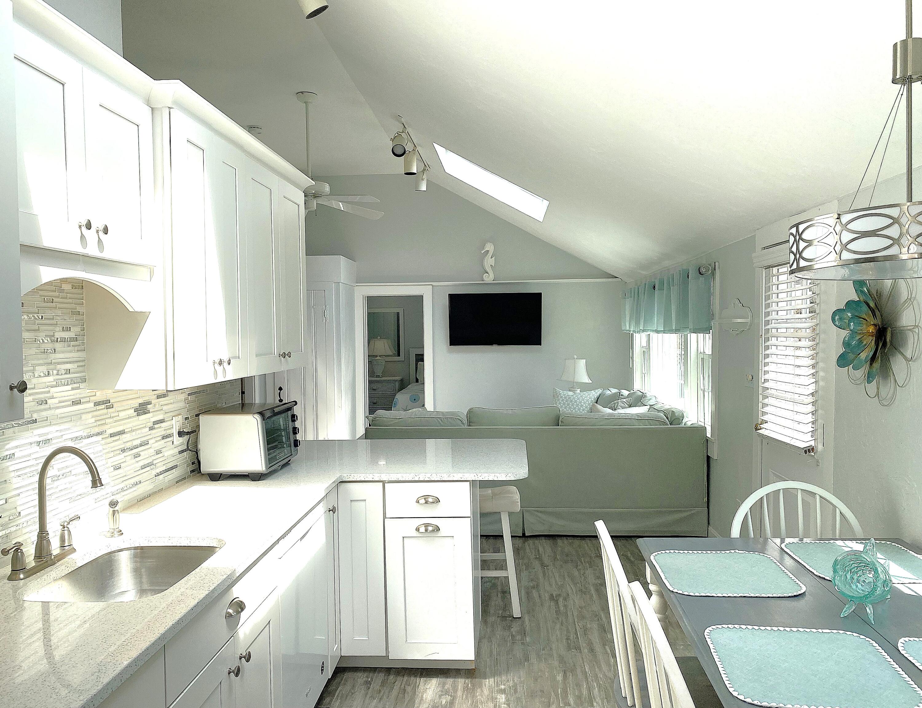 10 Wharf Avenue Mashpee MA 02649