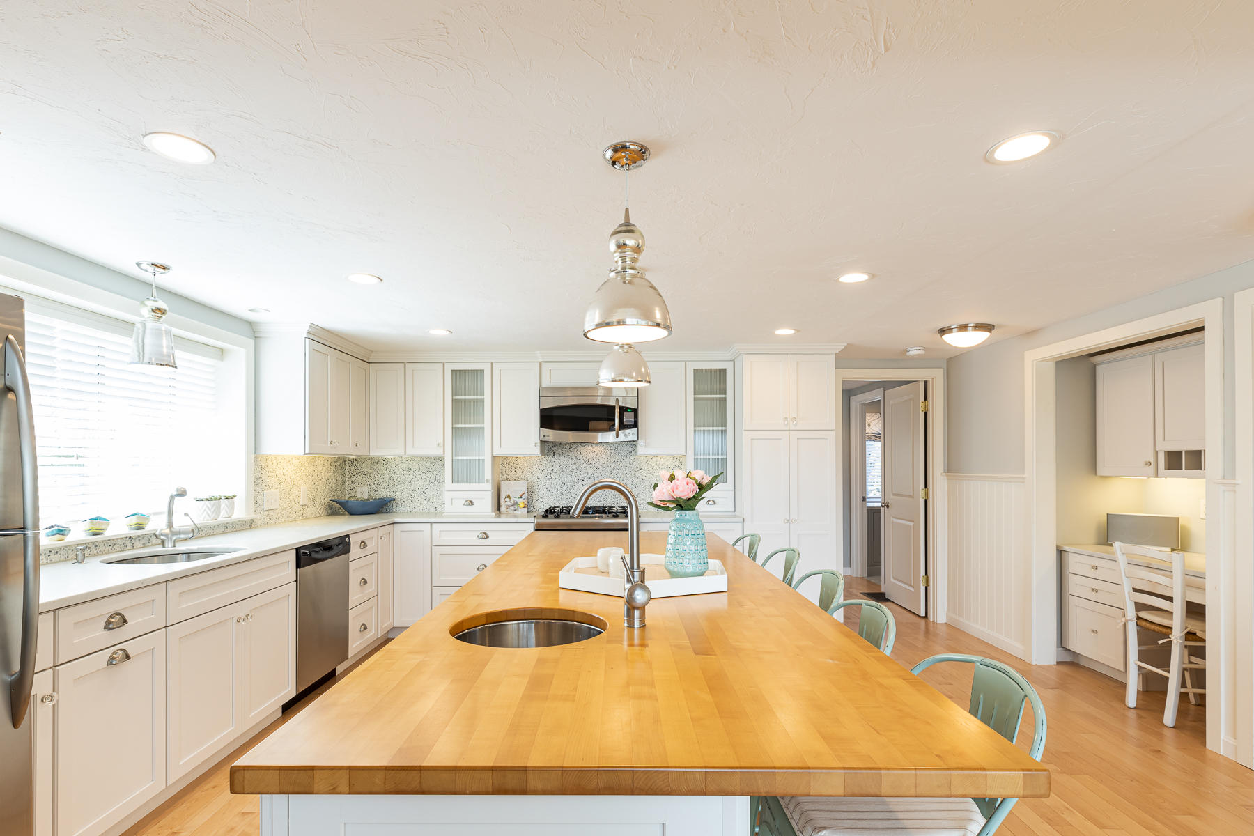 40 Glenneagle Drive Mashpee MA 02649