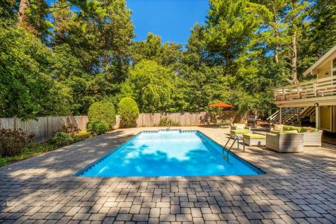 72 Walton Heath Way Mashpee MA 02649