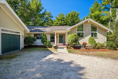 72 Walton Heath Way Mashpee MA 02649