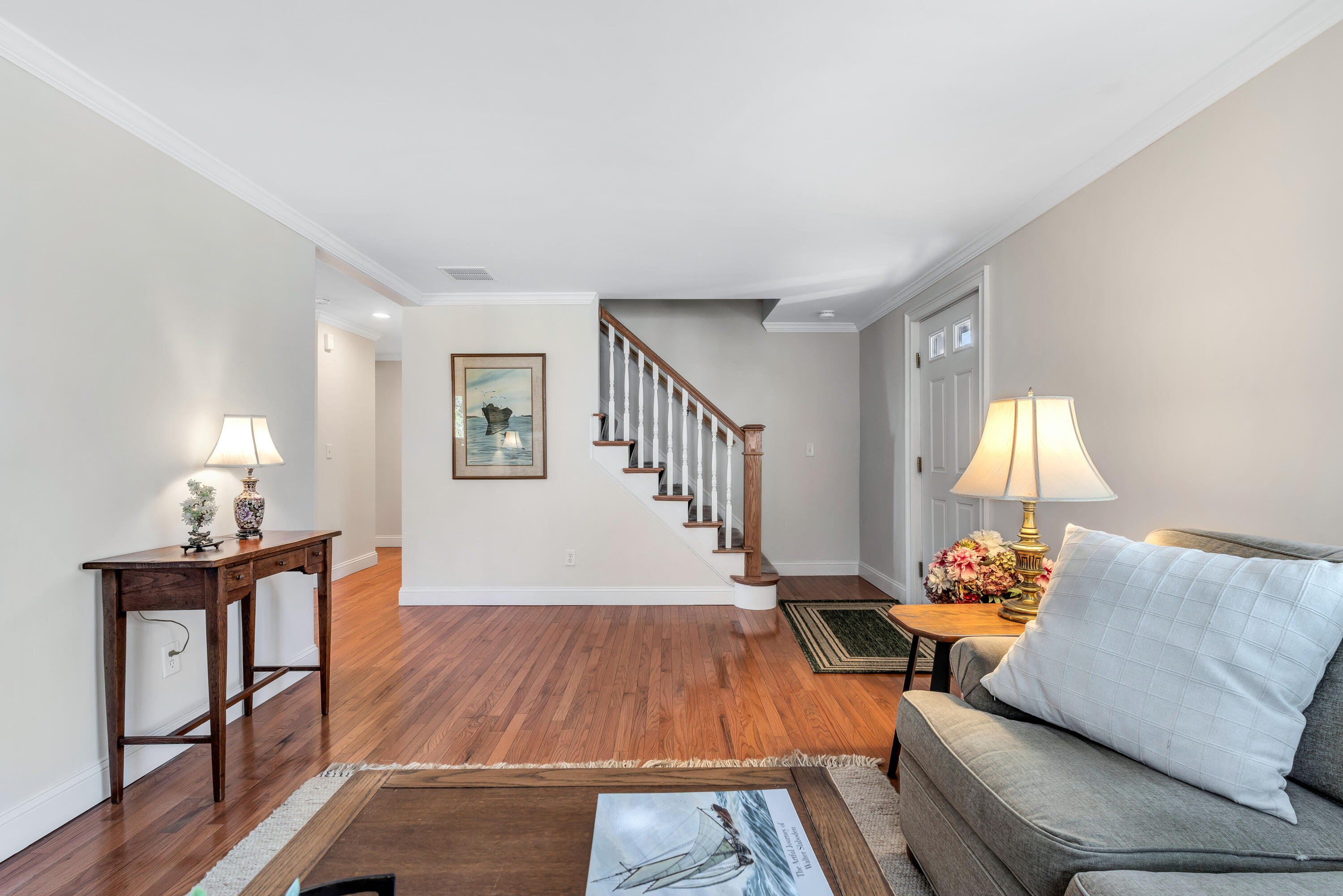 70 Lakeview Avenue Falmouth MA 02540