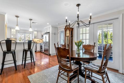 70 Lakeview Avenue Falmouth MA 02540