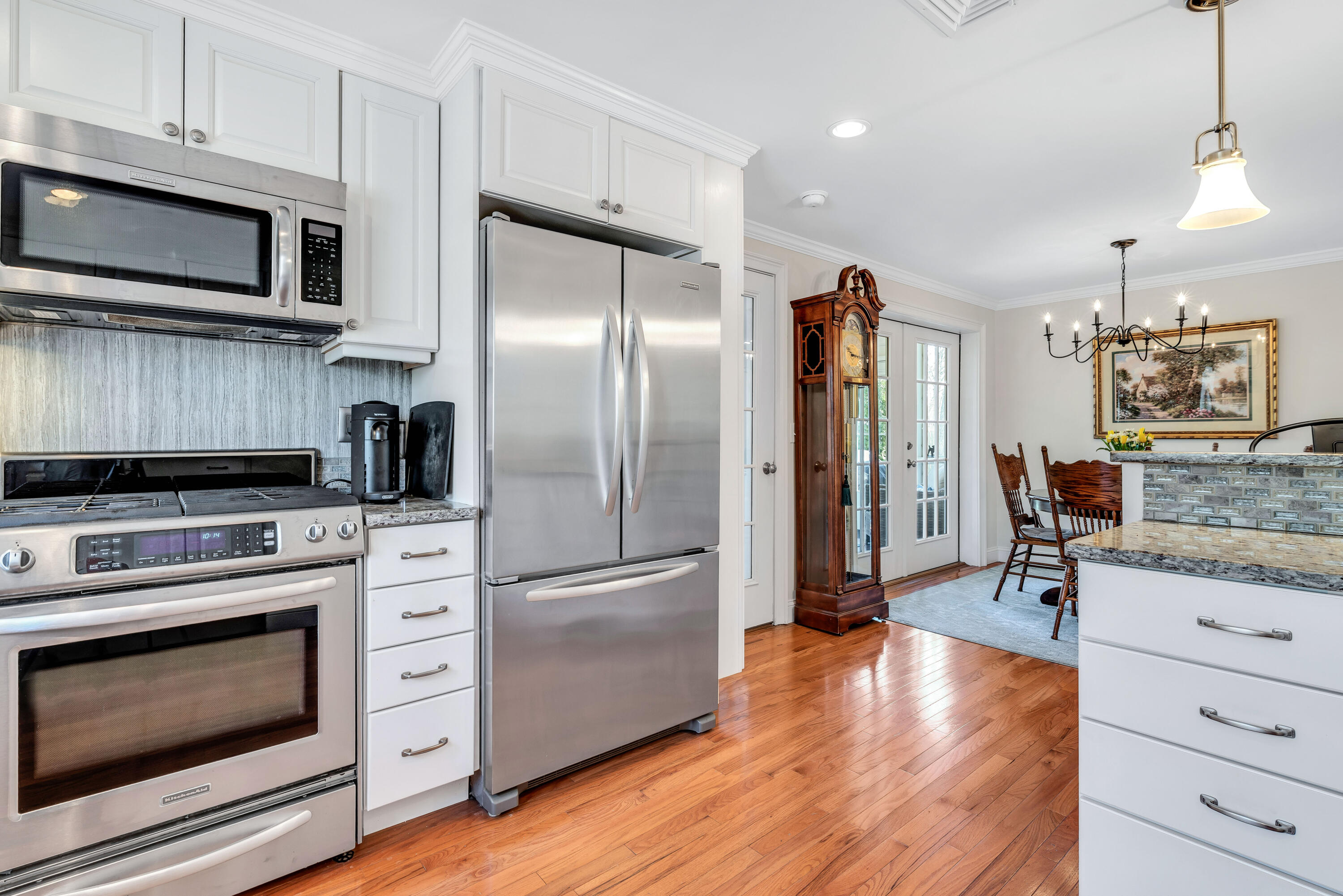 70 Lakeview Avenue Falmouth MA 02540