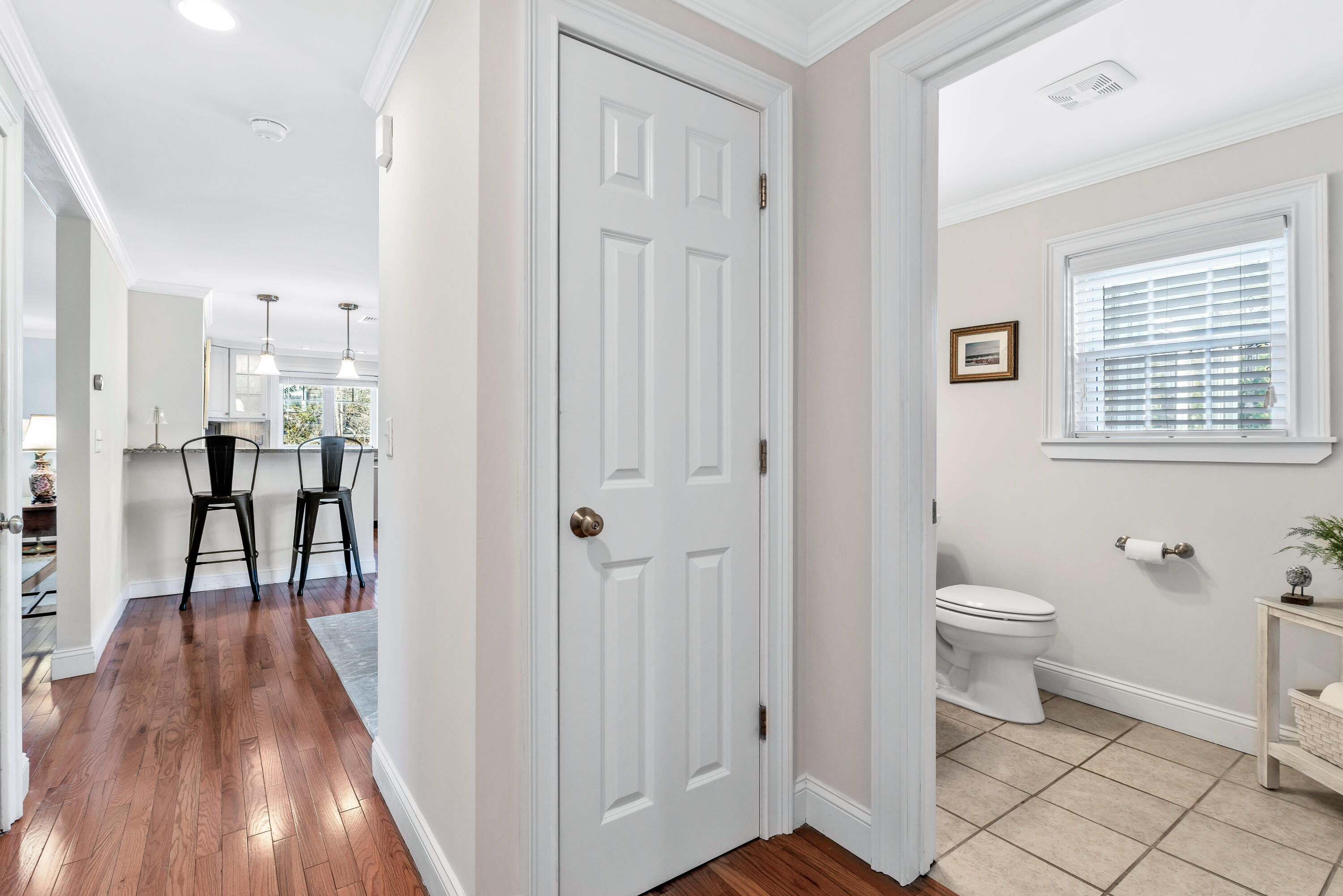 70 Lakeview Avenue Falmouth MA 02540
