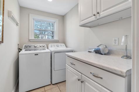 70 Lakeview Avenue Falmouth MA 02540