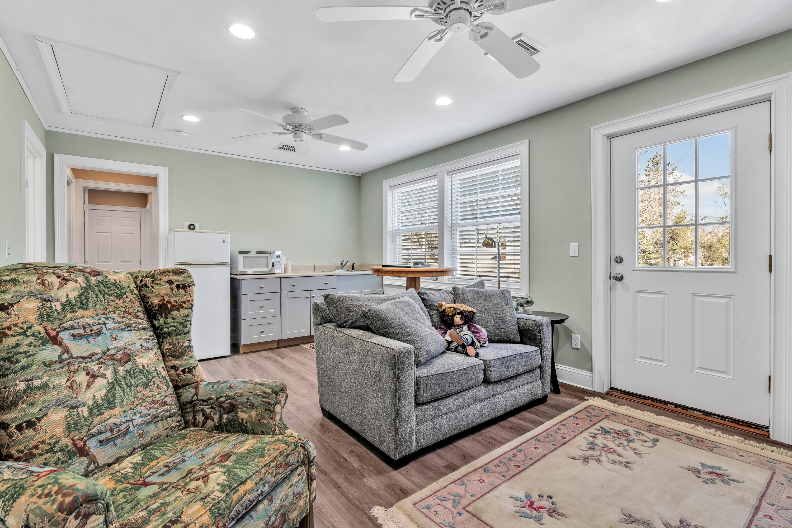 70 Lakeview Avenue Falmouth MA 02540